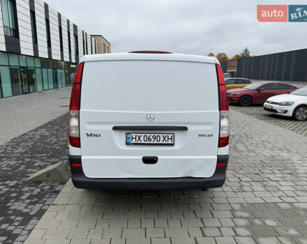 Мерседес Вито 2009 в Хмельницком на Automoto.ua Белый Мерседес Вито, объемом двигателя 2.15 л и пробегом 351 тыс. км за 5900 $, фото 12 на Automoto.ua