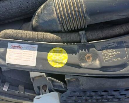 Мерседес Вито 2009 в Виннице на Automoto.ua Белый Мерседес Вито, объемом двигателя 2.15 л и пробегом 276 тыс. км за 9900 $, фото 9 на Automoto.ua