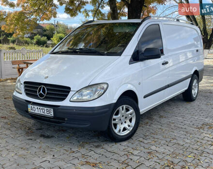 Белый Мерседес Вито, объемом двигателя 2.2 л и пробегом 340 тыс. км за 7300 $, фото 2 на Automoto.ua