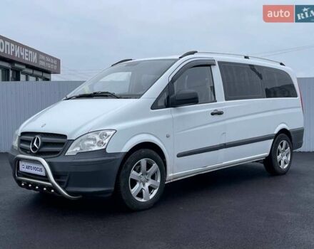Белый Мерседес Вито, объемом двигателя 2.14 л и пробегом 258 тыс. км за 12990 $, фото 2 на Automoto.ua