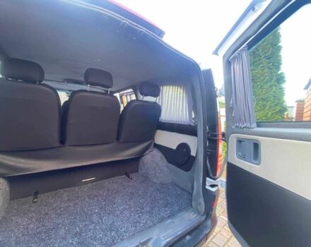 Белый Мерседес Вито, объемом двигателя 2.1 л и пробегом 207 тыс. км за 14000 $, фото 2 на Automoto.ua