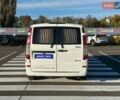 Белый Мерседес Вито, объемом двигателя 2.14 л и пробегом 200 тыс. км за 12000 $, фото 5 на Automoto.ua