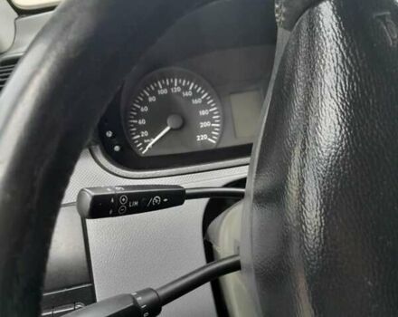 Білий Мерседес Віто, об'ємом двигуна 2.15 л та пробігом 242 тис. км за 10500 $, фото 11 на Automoto.ua
