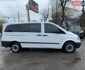 Белый Мерседес Вито, объемом двигателя 2.2 л и пробегом 491 тыс. км за 10190 $, фото 3 на Automoto.ua