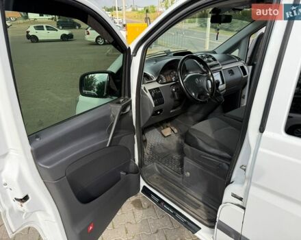 Білий Мерседес Віто, об'ємом двигуна 2.14 л та пробігом 380 тис. км за 12500 $, фото 16 на Automoto.ua