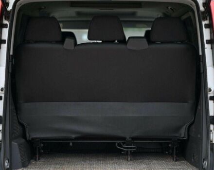 Мерседес Вито 2011 в Кременчуге на Automoto.ua Белый Мерседес Вито, объемом двигателя 2.2 л и пробегом 203 тыс. км за 8950 $, фото 7 на Automoto.ua