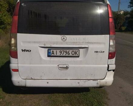 Белый Мерседес Вито, объемом двигателя 2.2 л и пробегом 294 тыс. км за 10500 $, фото 8 на Automoto.ua