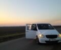 Белый Мерседес Вито, объемом двигателя 2.2 л и пробегом 294 тыс. км за 10500 $, фото 1 на Automoto.ua