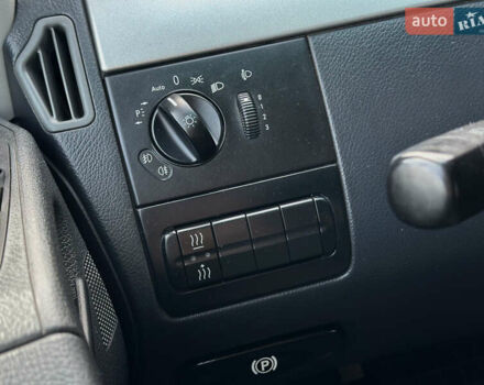 Белый Мерседес Вито, объемом двигателя 2.14 л и пробегом 331 тыс. км за 13600 $, фото 24 на Automoto.ua