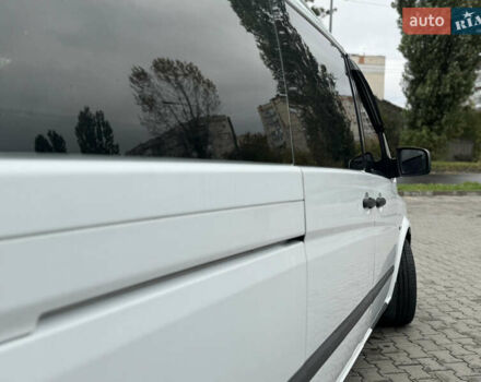 Белый Мерседес Вито, объемом двигателя 2.14 л и пробегом 292 тыс. км за 11750 $, фото 17 на Automoto.ua