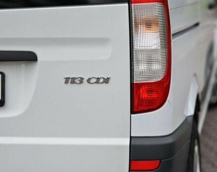 Мерседес Вито 2011 в Кременчуге на Automoto.ua Белый Мерседес Вито, объемом двигателя 2.2 л и пробегом 203 тыс. км за 8950 $, фото 10 на Automoto.ua