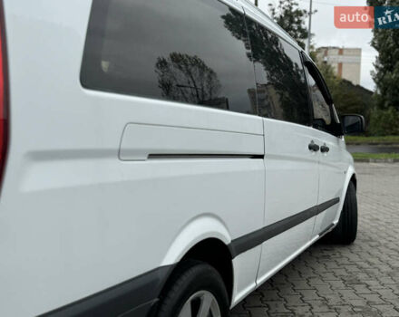 Белый Мерседес Вито, объемом двигателя 2.14 л и пробегом 292 тыс. км за 11750 $, фото 16 на Automoto.ua