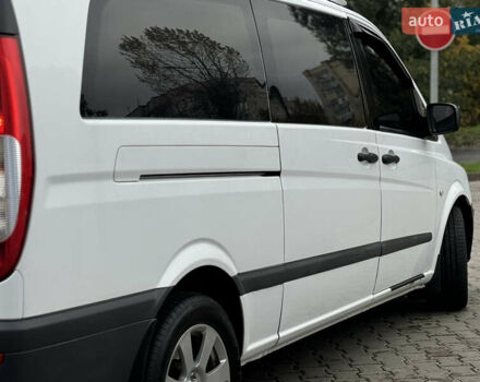 Белый Мерседес Вито, объемом двигателя 2.14 л и пробегом 292 тыс. км за 11750 $, фото 14 на Automoto.ua