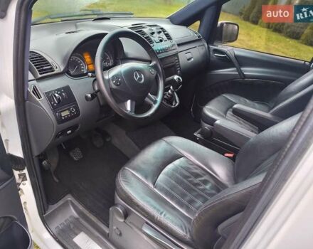 Белый Мерседес Вито, объемом двигателя 2.2 л и пробегом 245 тыс. км за 14999 $, фото 17 на Automoto.ua