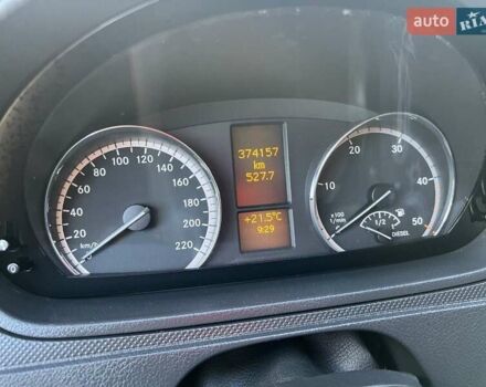 Білий Мерседес Віто, об'ємом двигуна 2.14 л та пробігом 374 тис. км за 9000 $, фото 30 на Automoto.ua