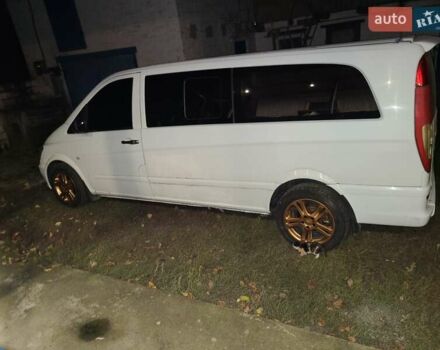 Белый Мерседес Вито, объемом двигателя 2.2 л и пробегом 294 тыс. км за 10500 $, фото 7 на Automoto.ua