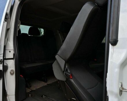 Мерседес Вито 2011 в Кременчуге на Automoto.ua Белый Мерседес Вито, объемом двигателя 2.2 л и пробегом 203 тыс. км за 8950 $, фото 1 на Automoto.ua