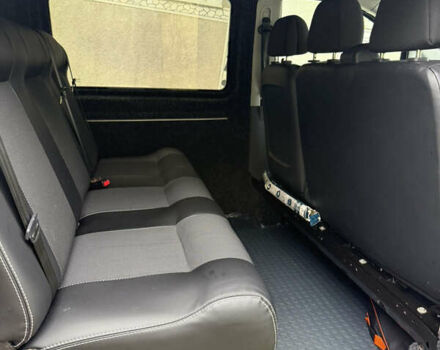 Мерседес Вито 2012 в Тячеве на Automoto.ua Белый Мерседес Вито, объемом двигателя 2.14 л и пробегом 172 тыс. км за 12500 $, фото 7 на Automoto.ua