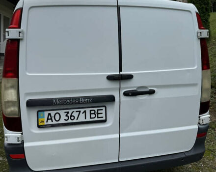 Мерседес Вито 2012 в Тячеве на Automoto.ua Белый Мерседес Вито, объемом двигателя 2.14 л и пробегом 172 тыс. км за 12500 $, фото 2 на Automoto.ua