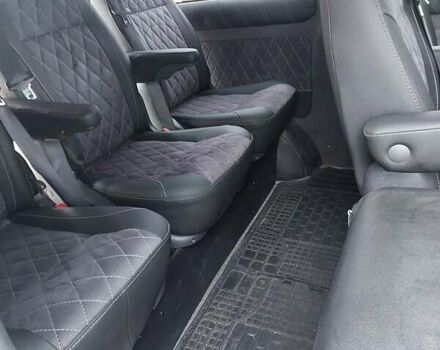 Белый Мерседес Вито, объемом двигателя 2.14 л и пробегом 274 тыс. км за 13000 $, фото 21 на Automoto.ua