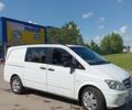 Белый Мерседес Вито, объемом двигателя 2.14 л и пробегом 490 тыс. км за 10500 $, фото 1 на Automoto.ua