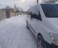 Белый Мерседес Вито, объемом двигателя 2.14 л и пробегом 329 тыс. км за 10000 $, фото 2 на Automoto.ua