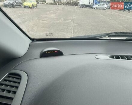 Белый Мерседес Вито, объемом двигателя 2.14 л и пробегом 353 тыс. км за 13700 $, фото 23 на Automoto.ua