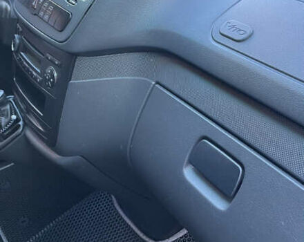 Белый Мерседес Вито, объемом двигателя 2.14 л и пробегом 310 тыс. км за 12500 $, фото 21 на Automoto.ua