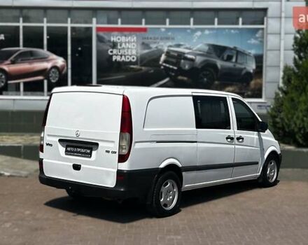 Белый Мерседес Вито, объемом двигателя 2.14 л и пробегом 551 тыс. км за 13662 $, фото 6 на Automoto.ua