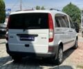 Белый Мерседес Вито, объемом двигателя 2.2 л и пробегом 267 тыс. км за 14200 $, фото 4 на Automoto.ua