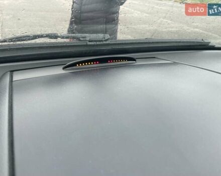 Белый Мерседес Вито, объемом двигателя 2.14 л и пробегом 353 тыс. км за 13700 $, фото 24 на Automoto.ua