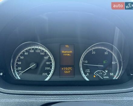 Мерседес Вито 2013 в Виноградове на Automoto.ua Белый Мерседес Вито, объемом двигателя 2.14 л и пробегом 296 тыс. км за 10700 $, фото 49 на Automoto.ua