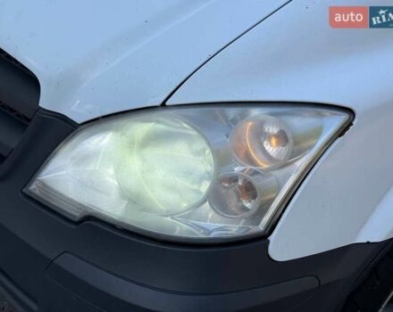 Білий Мерседес Віто, об'ємом двигуна 2.2 л та пробігом 449 тис. км за 10999 $, фото 15 на Automoto.ua