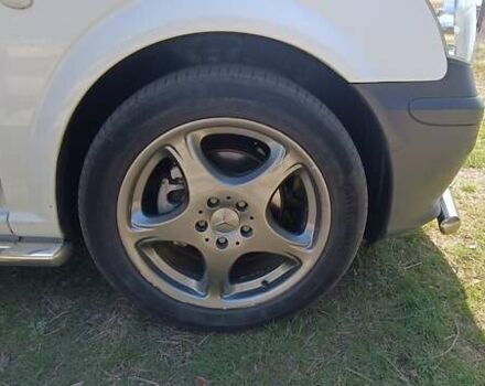 Белый Мерседес Вито, объемом двигателя 2.19 л и пробегом 266 тыс. км за 14000 $, фото 57 на Automoto.ua