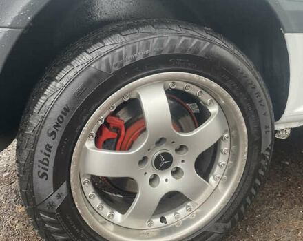 Белый Мерседес Вито, объемом двигателя 2.14 л и пробегом 305 тыс. км за 12700 $, фото 5 на Automoto.ua