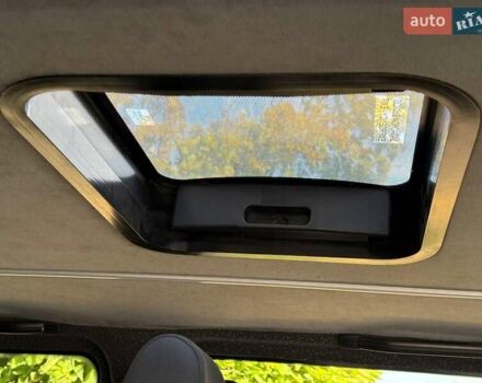 Білий Мерседес Віто, об'ємом двигуна 2.2 л та пробігом 449 тис. км за 10999 $, фото 16 на Automoto.ua