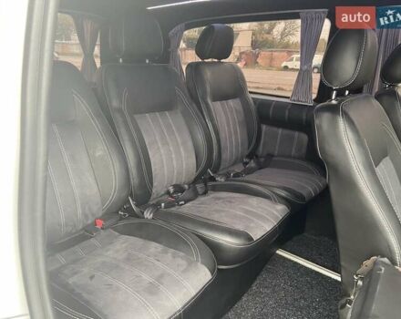 Белый Мерседес Вито, объемом двигателя 2.14 л и пробегом 353 тыс. км за 13700 $, фото 20 на Automoto.ua