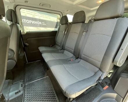 Белый Мерседес Вито, объемом двигателя 2.2 л и пробегом 267 тыс. км за 14200 $, фото 18 на Automoto.ua