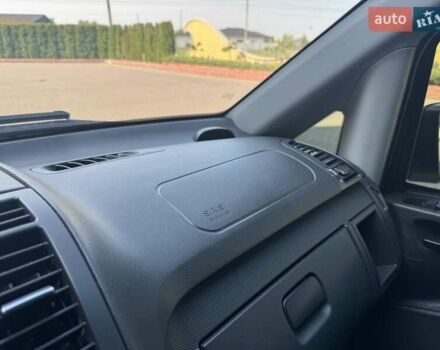 Мерседес Вито 2013 в Виноградове на Automoto.ua Белый Мерседес Вито, объемом двигателя 2.14 л и пробегом 296 тыс. км за 10700 $, фото 35 на Automoto.ua