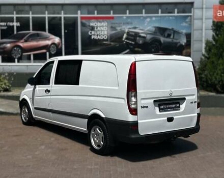 Белый Мерседес Вито, объемом двигателя 2.14 л и пробегом 551 тыс. км за 13662 $, фото 7 на Automoto.ua