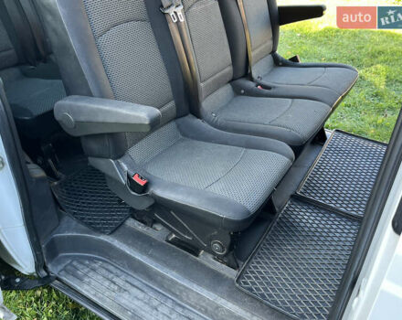 Белый Мерседес Вито, объемом двигателя 2.14 л и пробегом 195 тыс. км за 15999 $, фото 36 на Automoto.ua