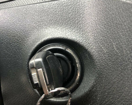 Білий Мерседес Віто, об'ємом двигуна 2.15 л та пробігом 356 тис. км за 12700 $, фото 20 на Automoto.ua