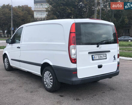 Білий Мерседес Віто, об'ємом двигуна 2.15 л та пробігом 356 тис. км за 12700 $, фото 5 на Automoto.ua