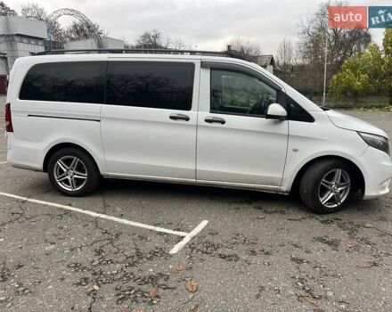 Белый Мерседес Вито, объемом двигателя 1.6 л и пробегом 347 тыс. км за 13200 $, фото 3 на Automoto.ua
