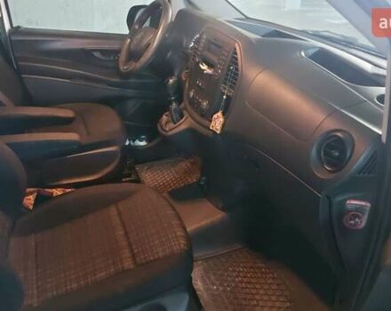 Белый Мерседес Вито, объемом двигателя 2.14 л и пробегом 265 тыс. км за 16500 $, фото 14 на Automoto.ua