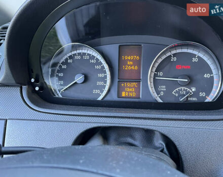 Белый Мерседес Вито, объемом двигателя 2.14 л и пробегом 195 тыс. км за 15999 $, фото 43 на Automoto.ua