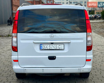 Белый Мерседес Вито, объемом двигателя 2.2 л и пробегом 252 тыс. км за 13999 $, фото 4 на Automoto.ua