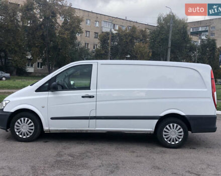 Білий Мерседес Віто, об'ємом двигуна 2.15 л та пробігом 356 тис. км за 12700 $, фото 6 на Automoto.ua