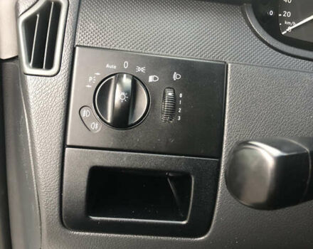 Білий Мерседес Віто, об'ємом двигуна 2.15 л та пробігом 356 тис. км за 12700 $, фото 21 на Automoto.ua