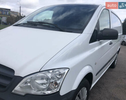Білий Мерседес Віто, об'ємом двигуна 2.15 л та пробігом 356 тис. км за 12700 $, фото 9 на Automoto.ua